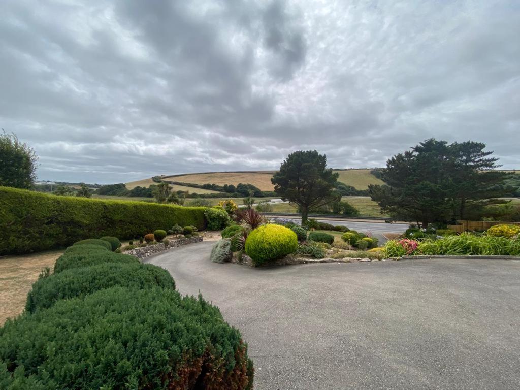 1 Chatsworth Riverscape Apartments - Riverview Apartment In Great Location With Free Parking Overlooking The Gannel Just A Short Walk From Newquays Incredible Beaches And Local Amenities New Quay Exterior foto